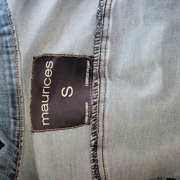 Jean jacket - Picture 2 of 3